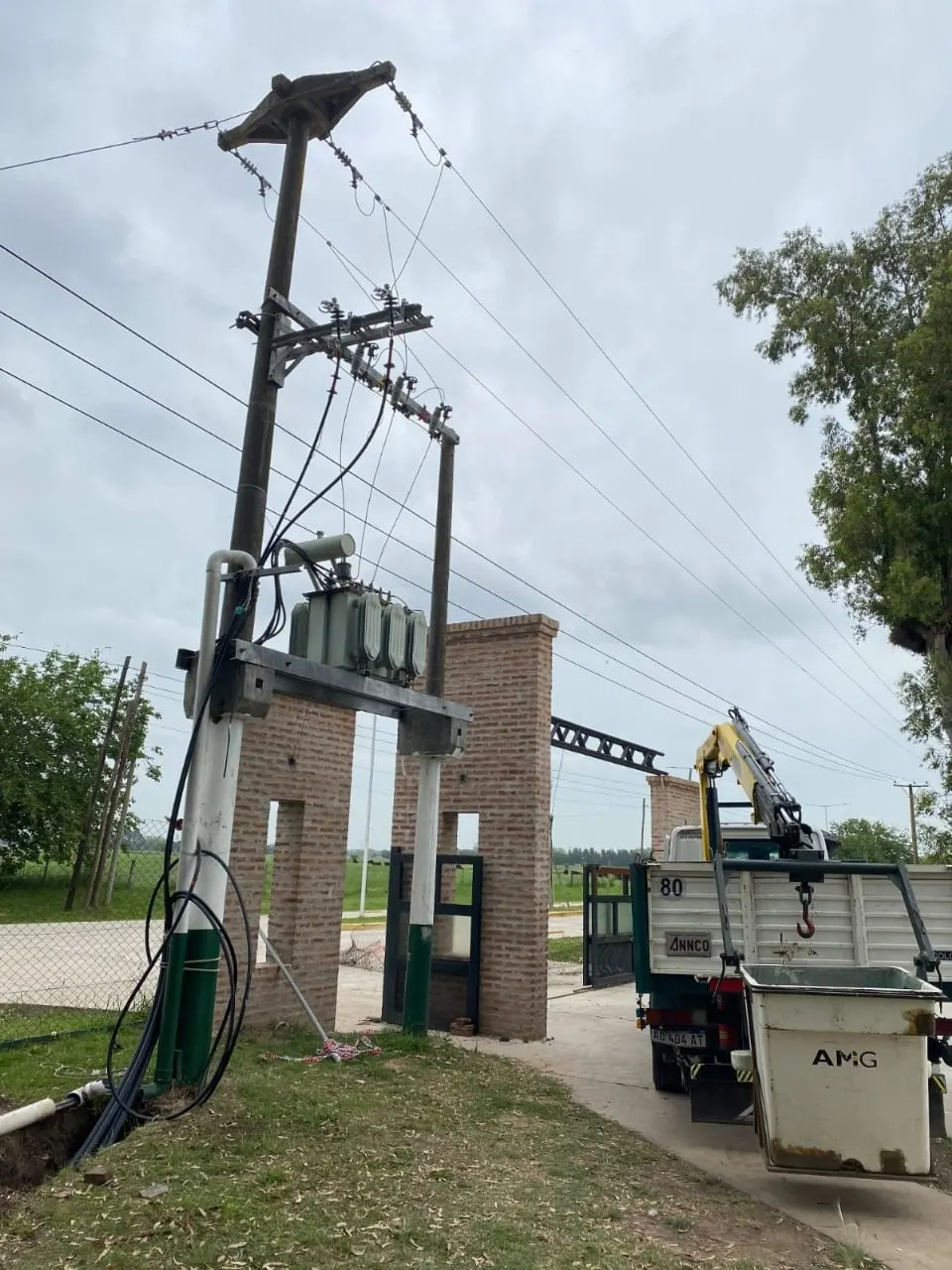 Instalación de Transformador en Altura